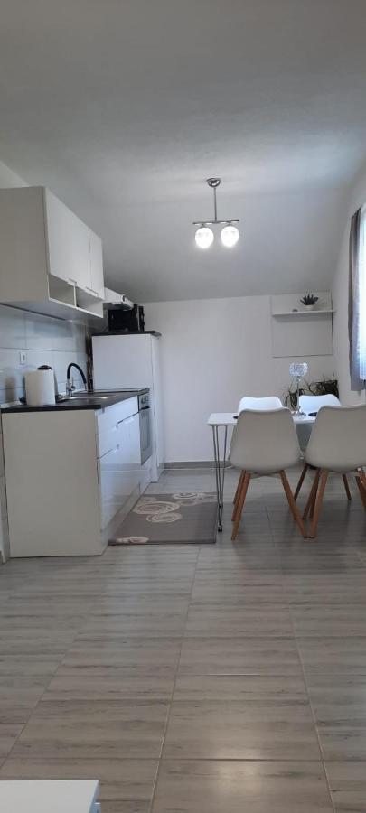Apartman Karolina Rudanovac Dış mekan fotoğraf